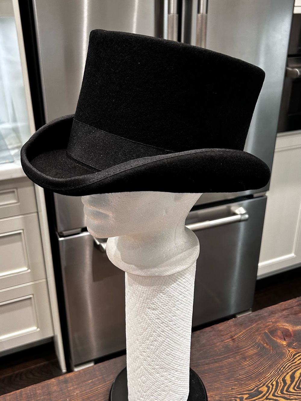 Wool Felt Top Hat Victorian
Mad Hatter 6" Hat Ladies or Gentlemen